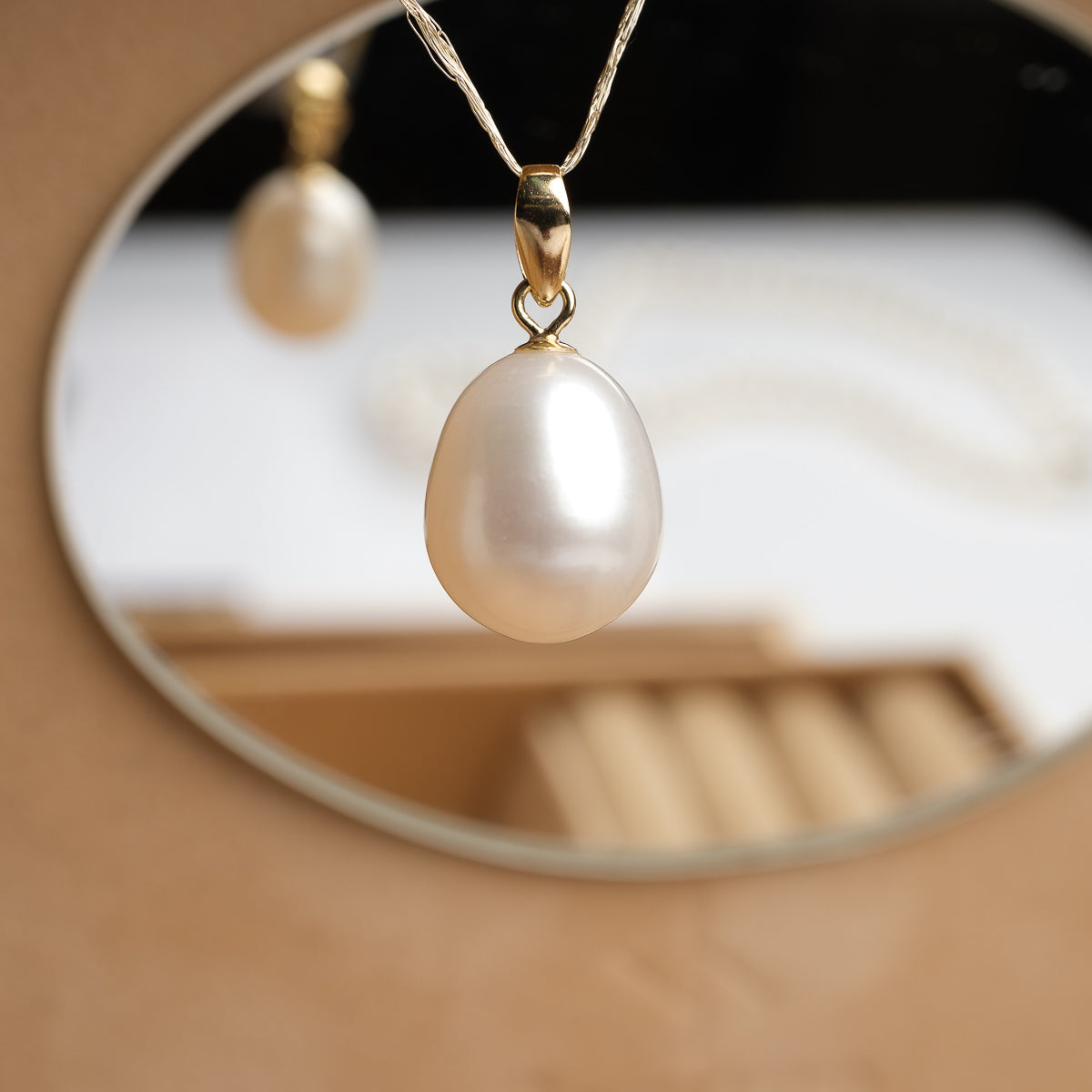 Pandantiv din aur 14K, perlă albă, 8-9mm