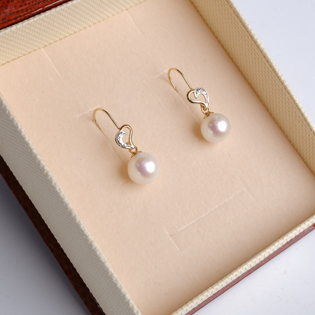 Cercei aur galben 18K, perle albe 8mm