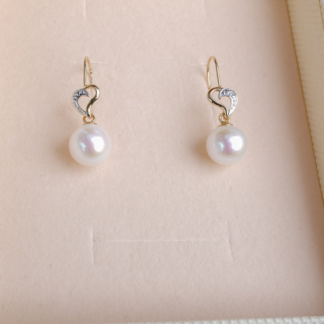 Cercei aur galben 18K, perle albe 8mm