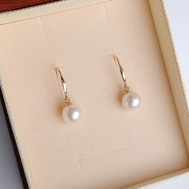 Cercei aur galben 18K, perle albe 8mm
