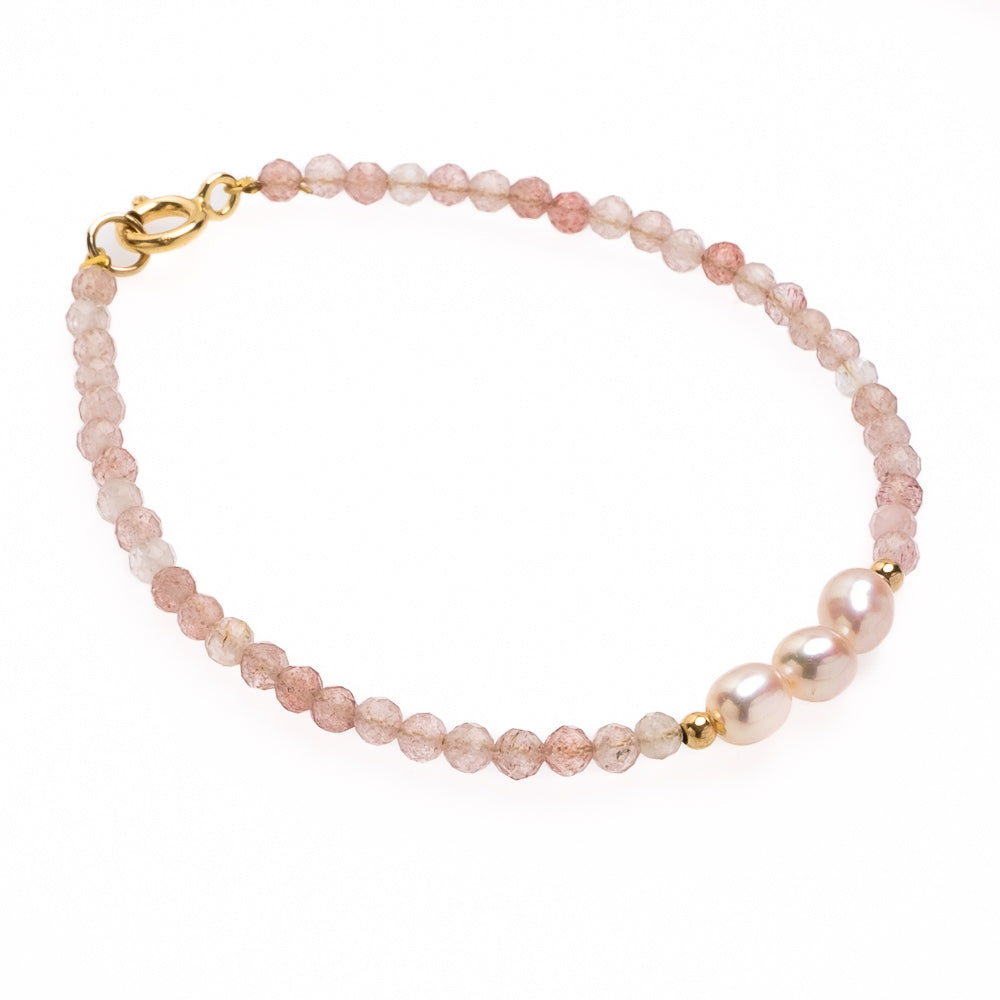Brațară cu perle de cultură roz 4-5mm și cuarț. Lungime 18cm