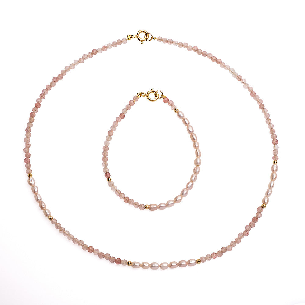 Brațară perle de cultură roz 3-4mm și cuarț. Lungime 18cm.