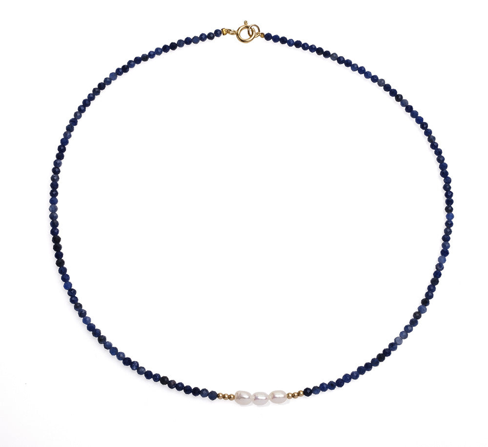 Colier perle de cultură albe 4-4,5mm și sodolit, lungime 41cm