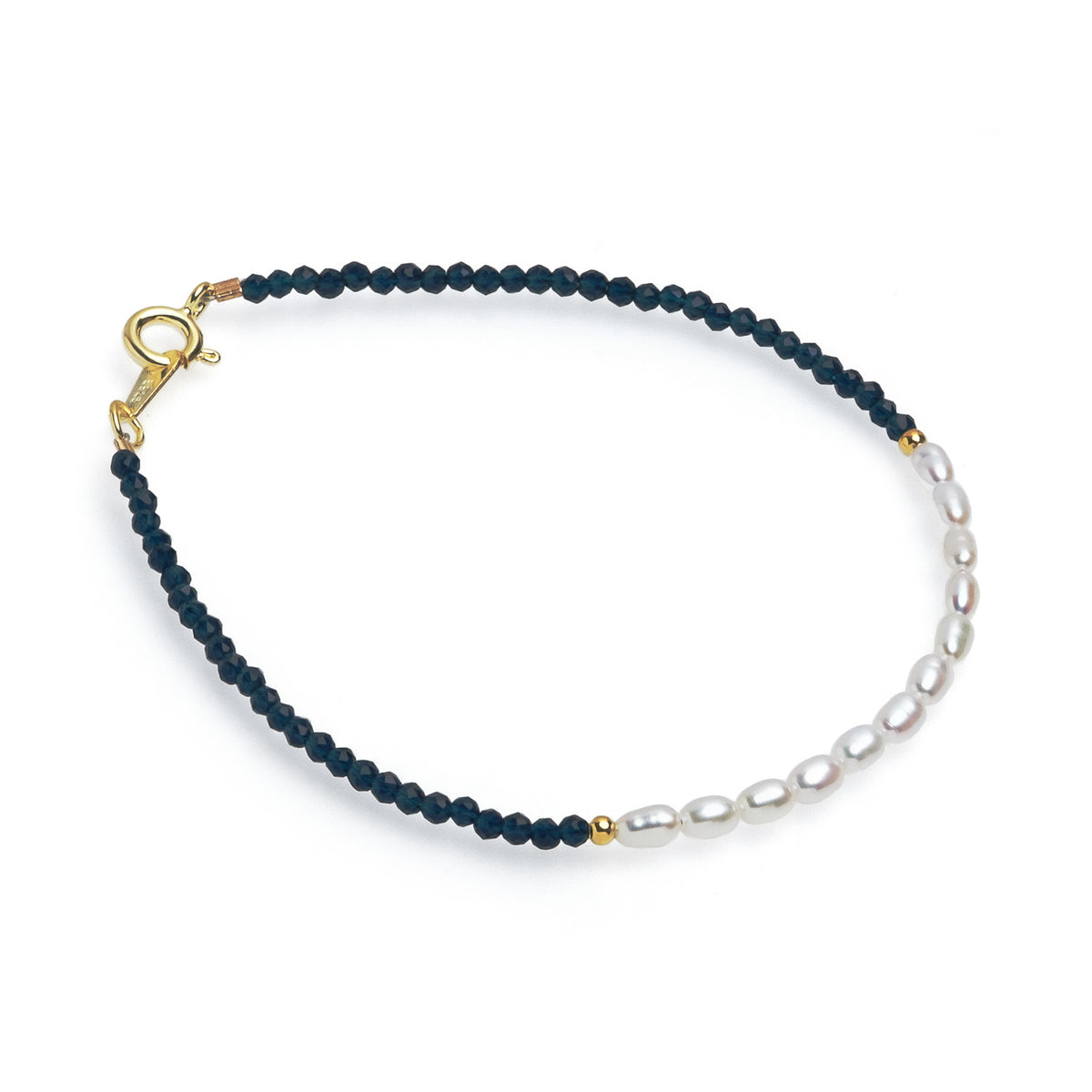 Brăţară perle de cultură albe și spinel albastru de 2 mm, lungime 18-18,5 cm