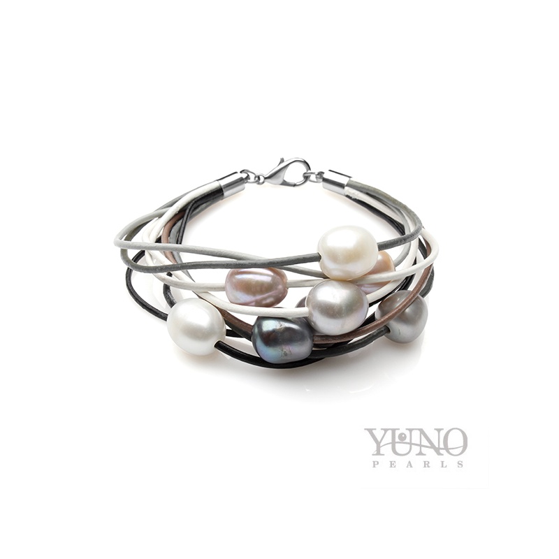 Brățară cu 8 rânduri de piele mixtâ, 8 perle mixte 11-12mm, lungime brățară 19+4 cm.