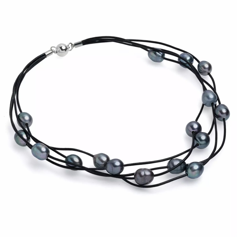 Colier 4 randuri de piele neagră cu perle de cultura culoare inchisă 11-12mm