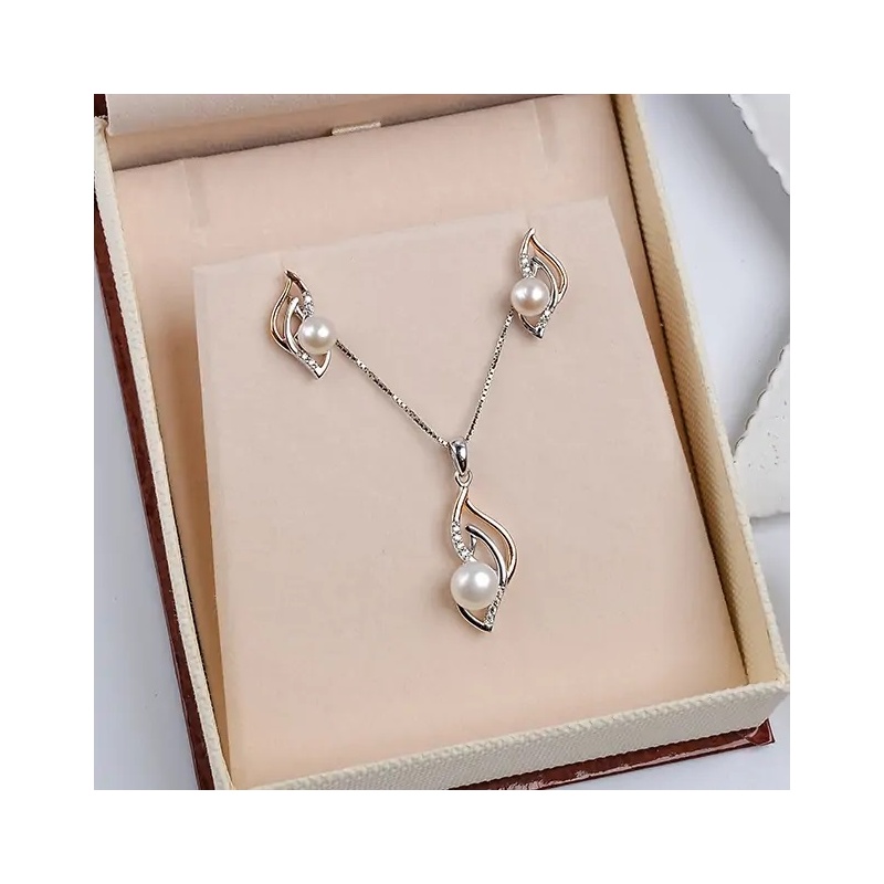 Set pandantiv și cercei din argint 925 placat cu aur roz cu perle albe 5-6mm și 6-7mm