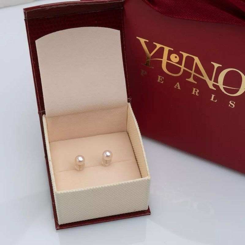 Cercei aur galben 18K, perlă de cultură albă sferă 6-6.5 mm, știft