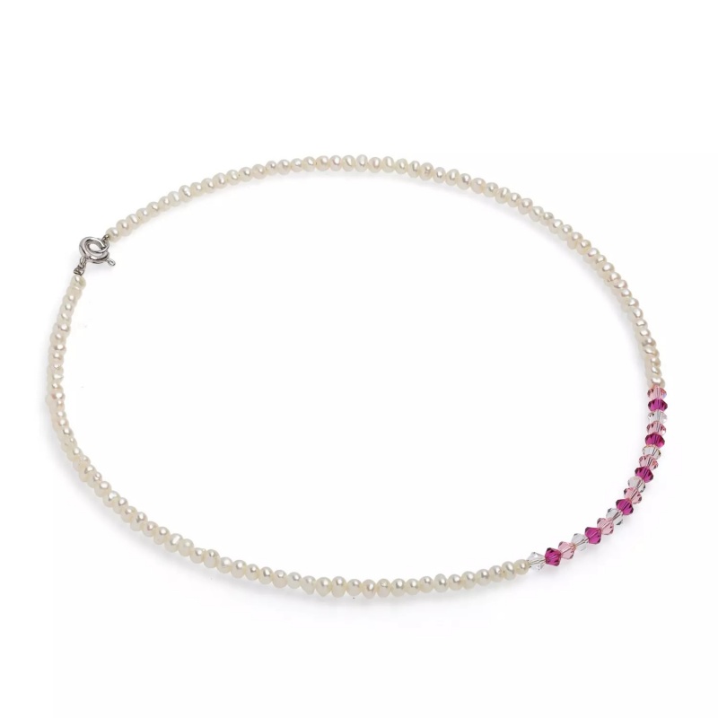 Colier cu perle de cultură albe 3.5-4mm și cristale Swarovski Lungime 41 cm.