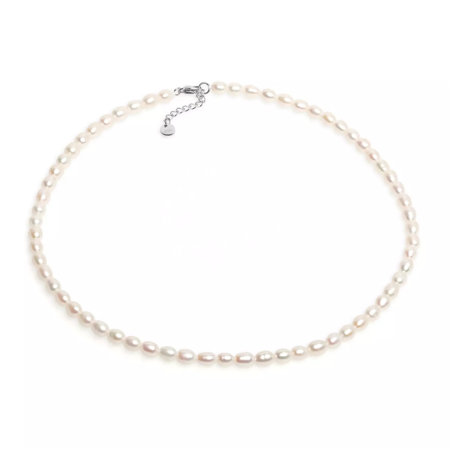 Colier cu perlе de cultură albе 5,5-6mm, închizătoare oțel. Lungime 38+4 cm.