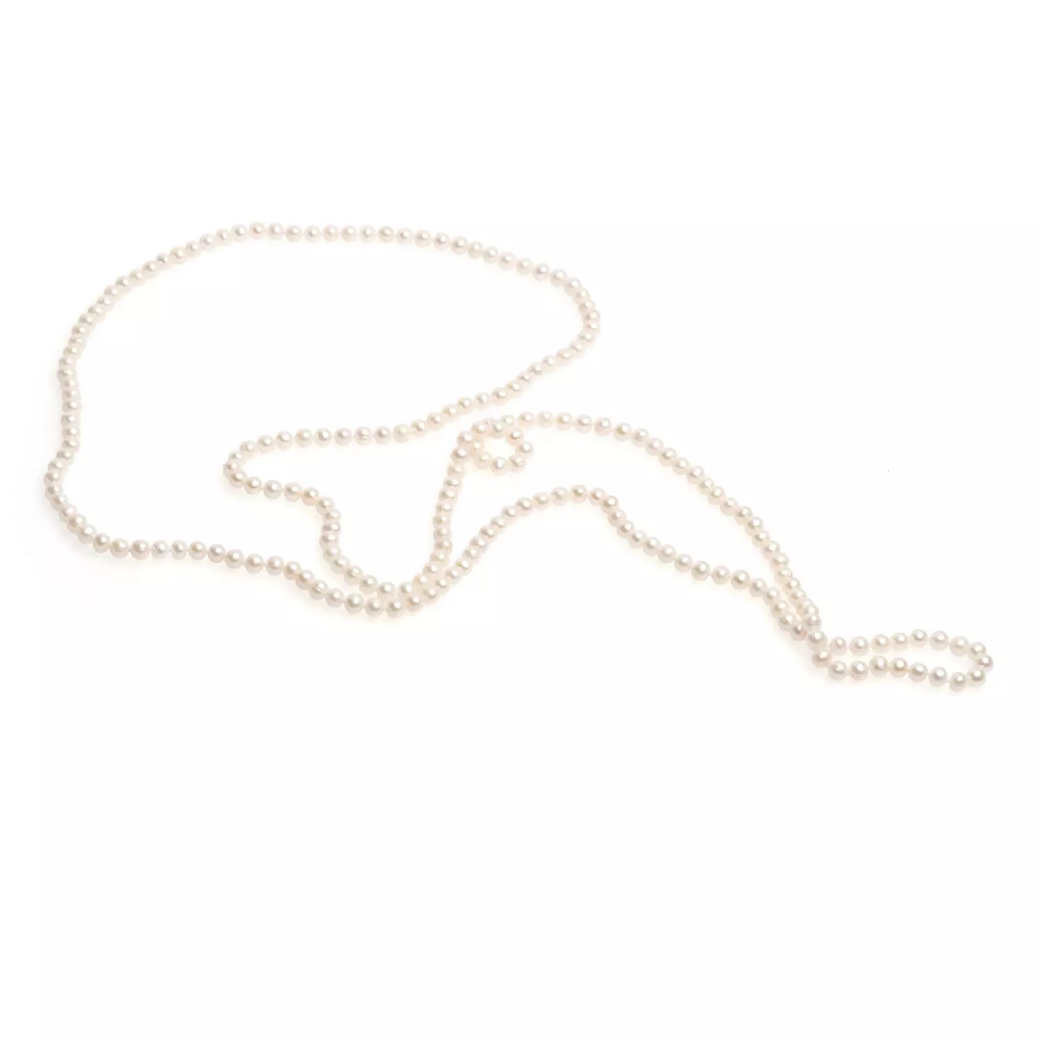 Colier cu perlе de cultură albе 5,5-6mm. Lungime 130 cm